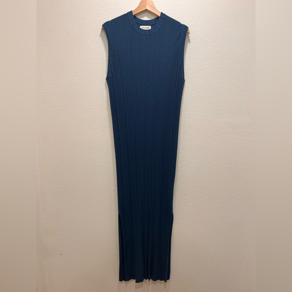 Naadam Ribbed Silk Cashmere Sleeveless Midi Sweater Dress - Picture 3 of 10